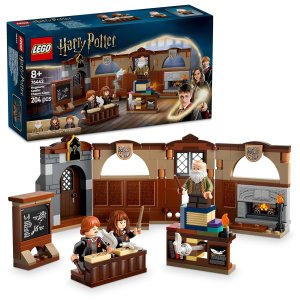 Lego Hogwarts Castle Charms Class 76442 (204 Pieces)