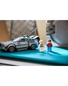 Lego Time Machine From Back to The Future 77256 (357 Pieces)