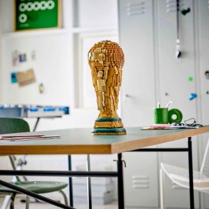 Lego FIFA World Cup™ Official Trophy 43020 (2842 Pieces)
