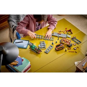 Lego Vintage Steam Train 60511 (575 Pieces)