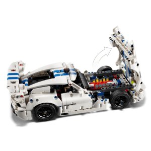 Lego Dodge Viper GTS-R Sports Car 42234 (805 Pieces)