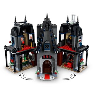 Lego Morticia's Cottage 76786 (1002 Pieces)